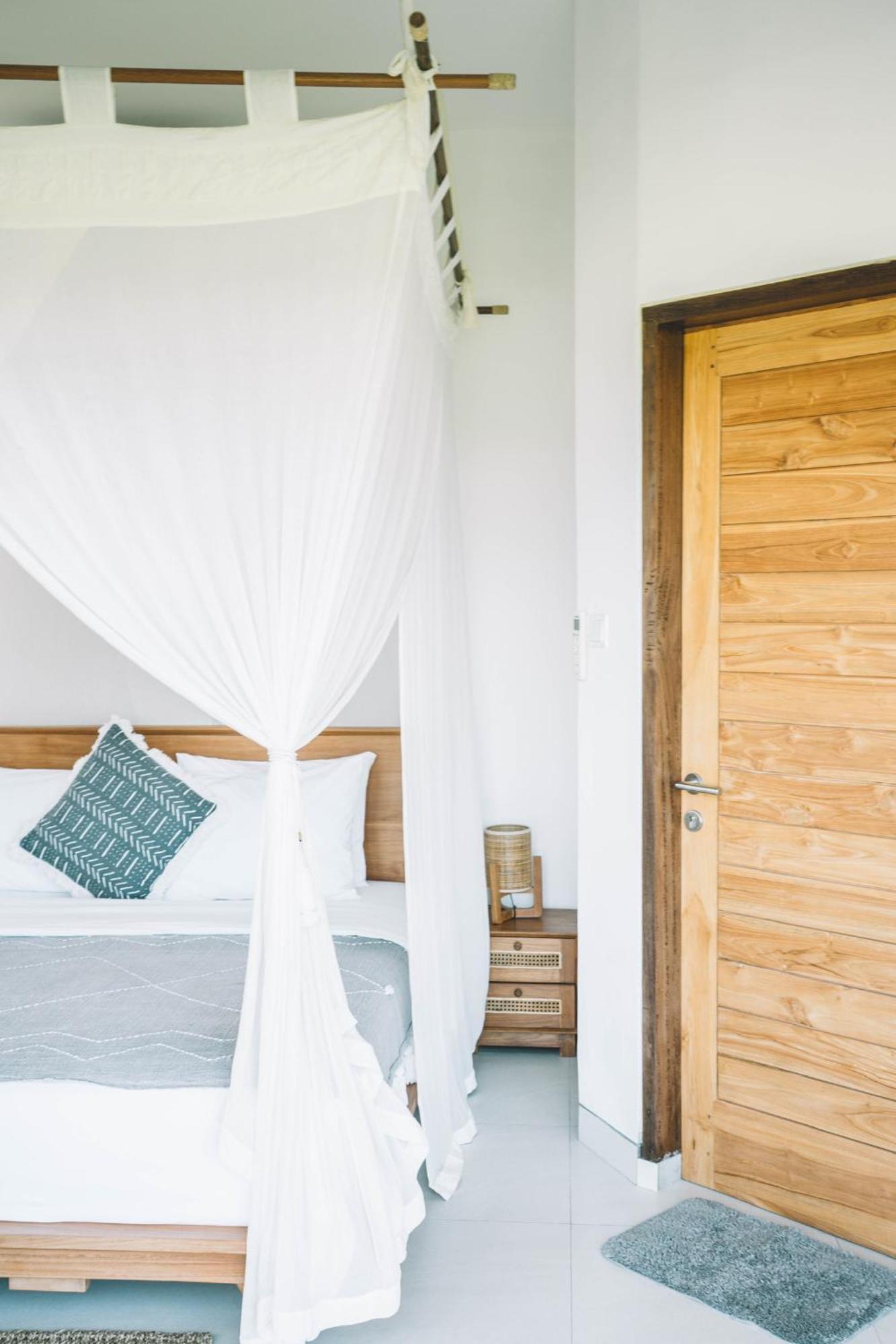 Three Palms Surf & Stay Medewi Airsatang 외부 사진